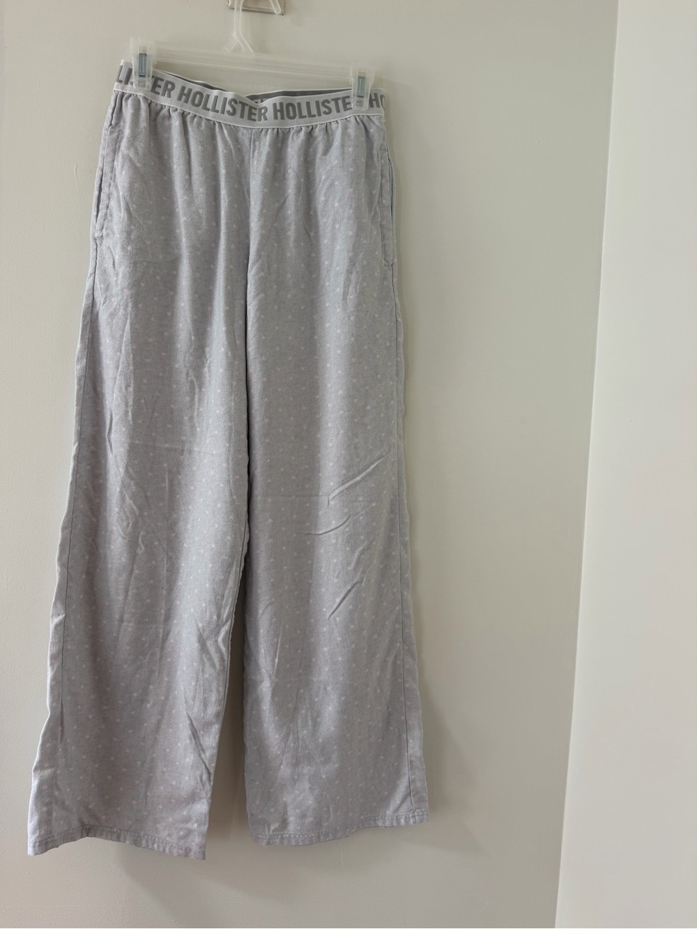 Hollister Wide Leg Sleep Pants Womens S Gray Like New Heart Print Logo Waistband